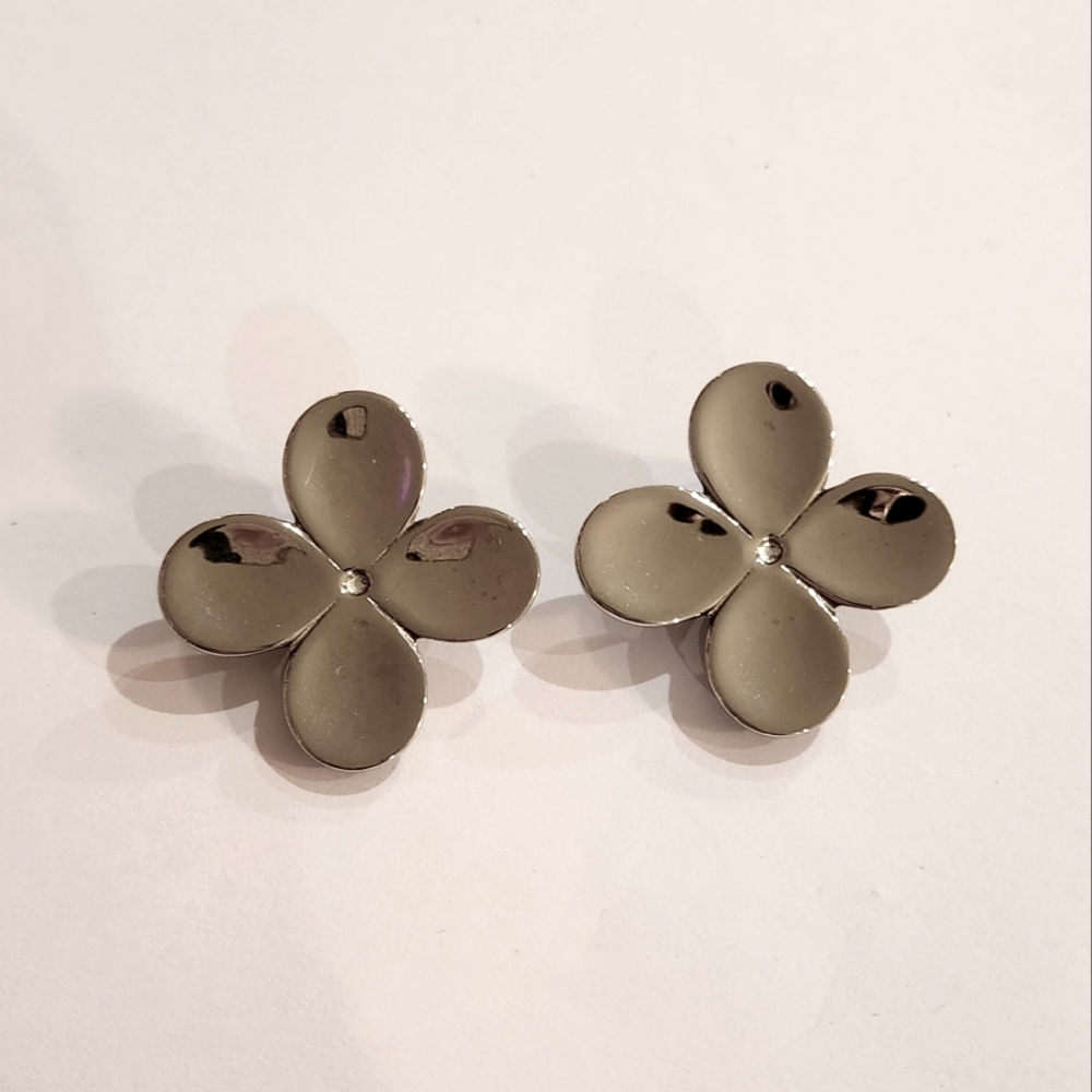 Angela Cummings Rare 1990s Silver Flower Earrings